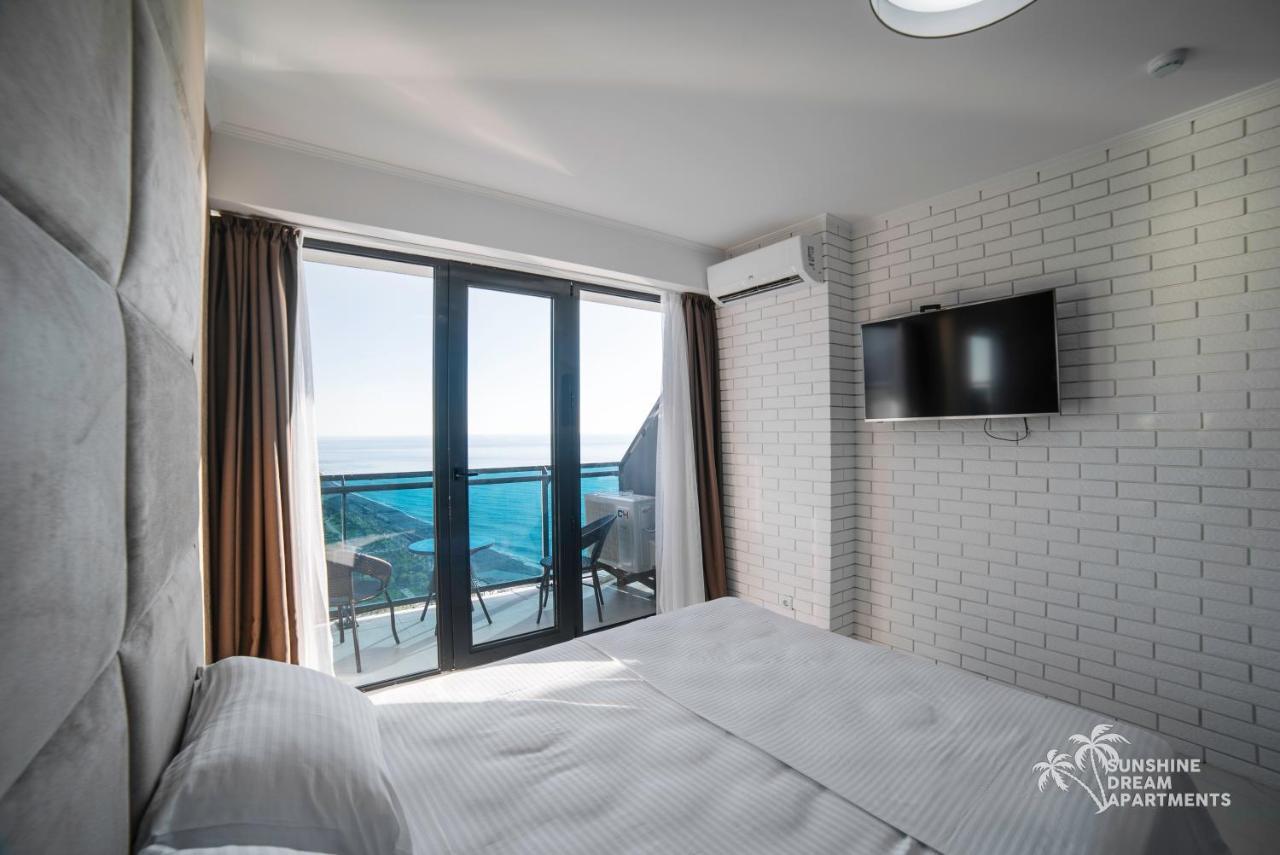 Sunshine Apartments Orbi Beach Tower Batumi Esterno foto