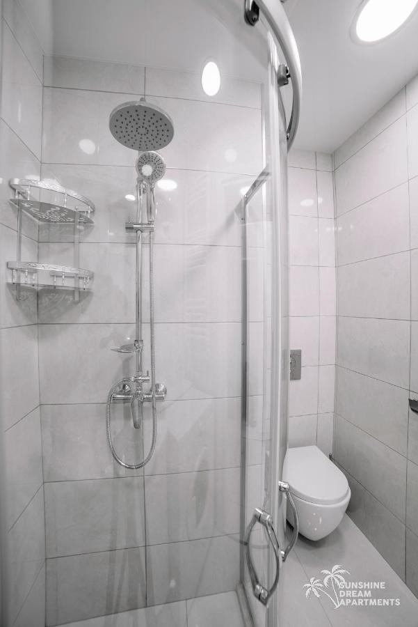 Sunshine Apartments Orbi Beach Tower Batumi Esterno foto