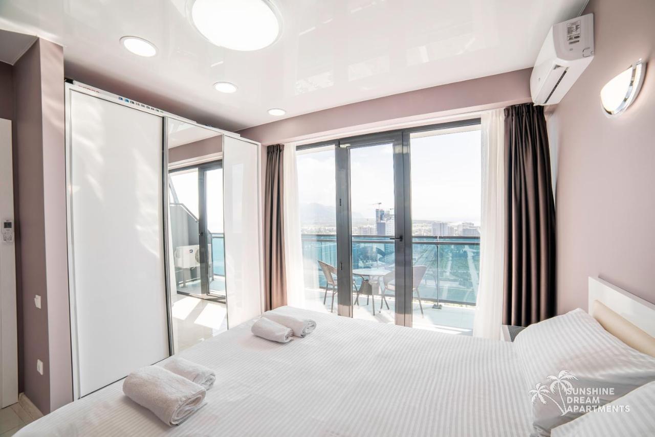 Sunshine Apartments Orbi Beach Tower Batumi Esterno foto