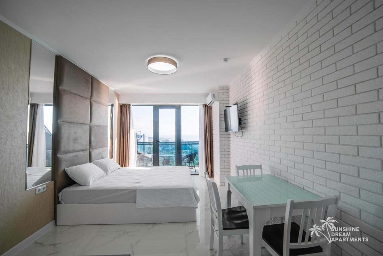 Sunshine Apartments Orbi Beach Tower Batumi Esterno foto
