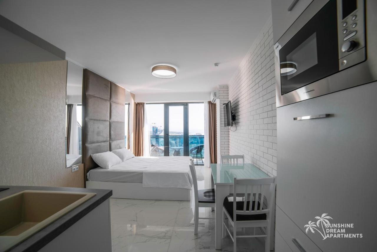 Sunshine Apartments Orbi Beach Tower Batumi Esterno foto